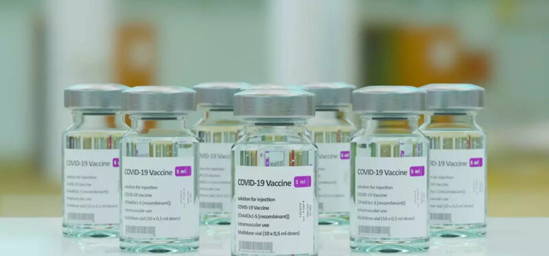 Der erste Impfstoff gegen Corona wurde in Russland zugelassen. Pharmahersteller aus Deutschland, USA, Großbritannien und China folgten.